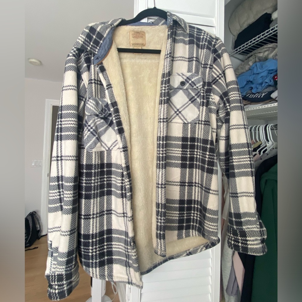 FREE SHIPPING plaid sherpa jacket, small